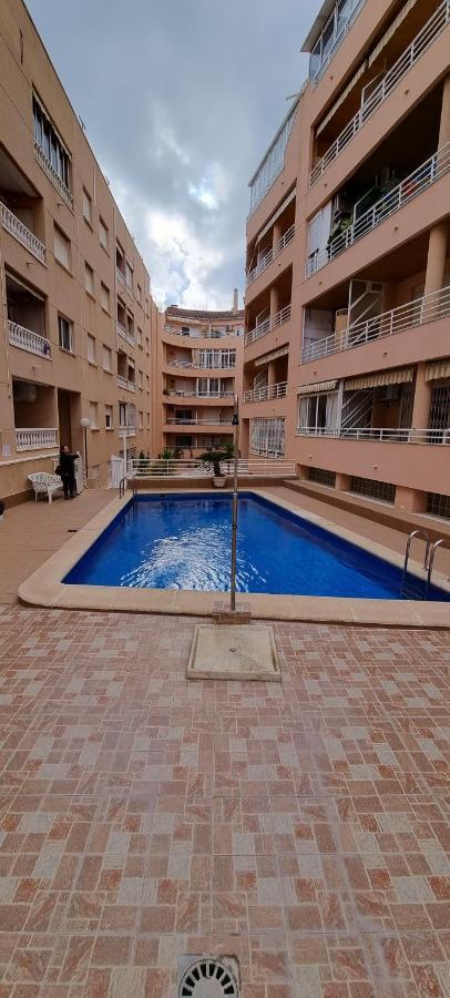 Apartament Dos Playas Torrevieja Ngoại thất bức ảnh